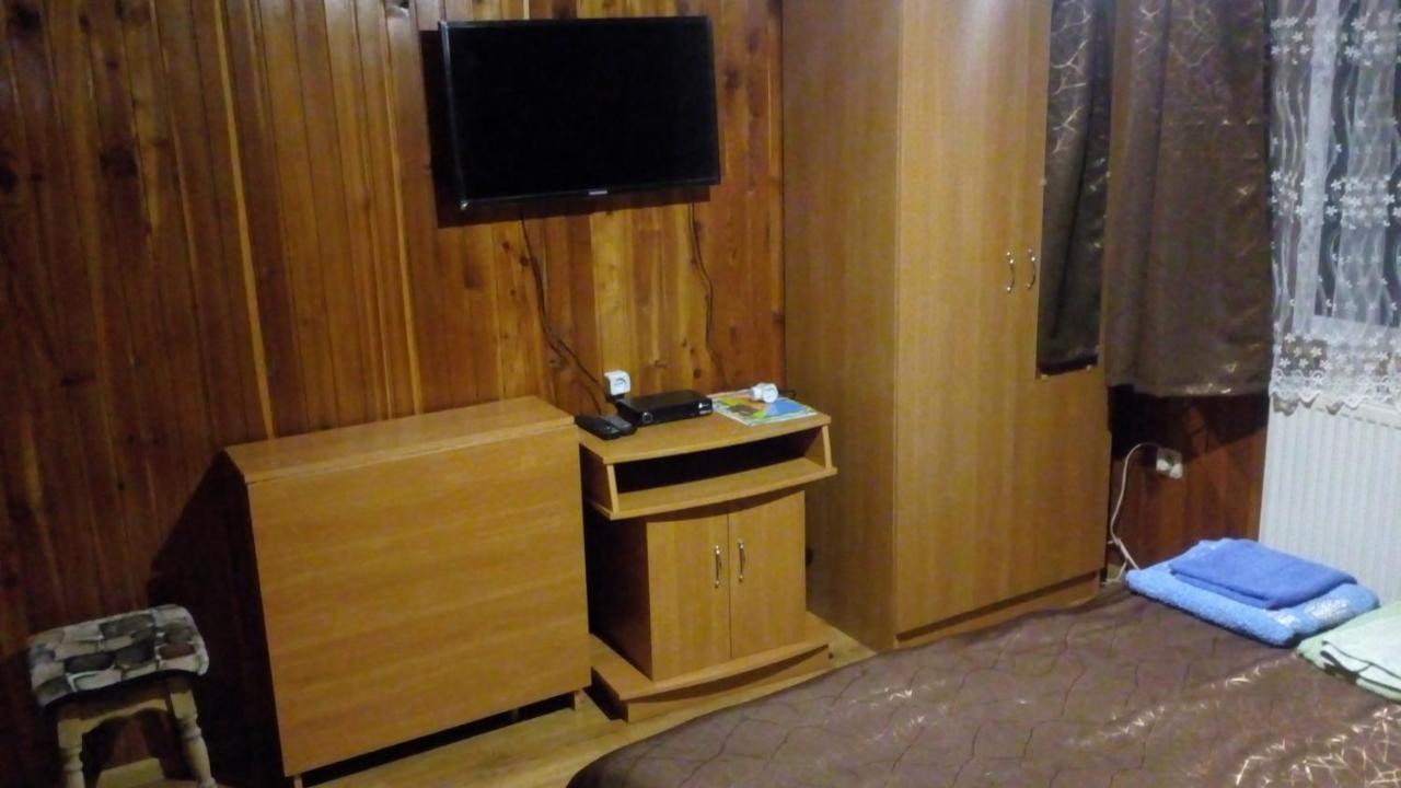 Rosinka Apartment ยาเรมชา ภายนอก รูปภาพ